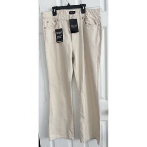 Boohoo Man Ecru Jeans Mens 34x31 Off-White Slim‎ Flared Leg NWT